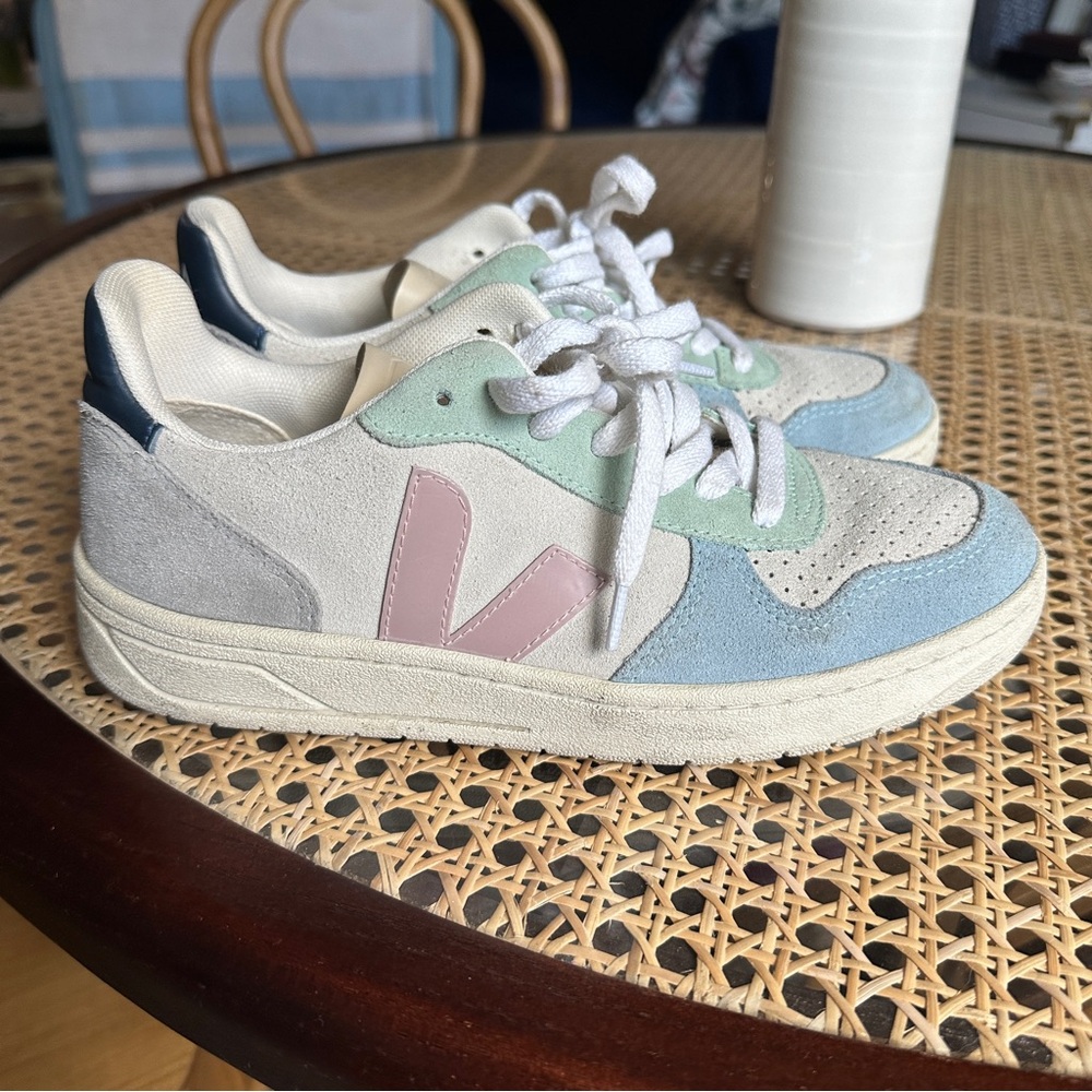 veja pastel sneakers sz 38